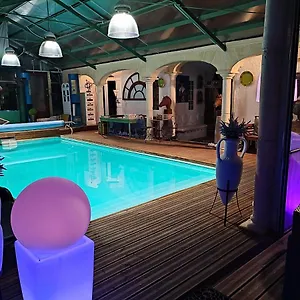  Couette-café Domaine Le Lanis D'hôtes Avec Piscine Et France